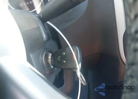 2016 Jeep Compass High Altitude Edition z USA, uszkodzony, nr VIN 1C4NJDEB8GD773287